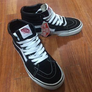 New with Tags - Vans Skate HI sz 6 W - classic!